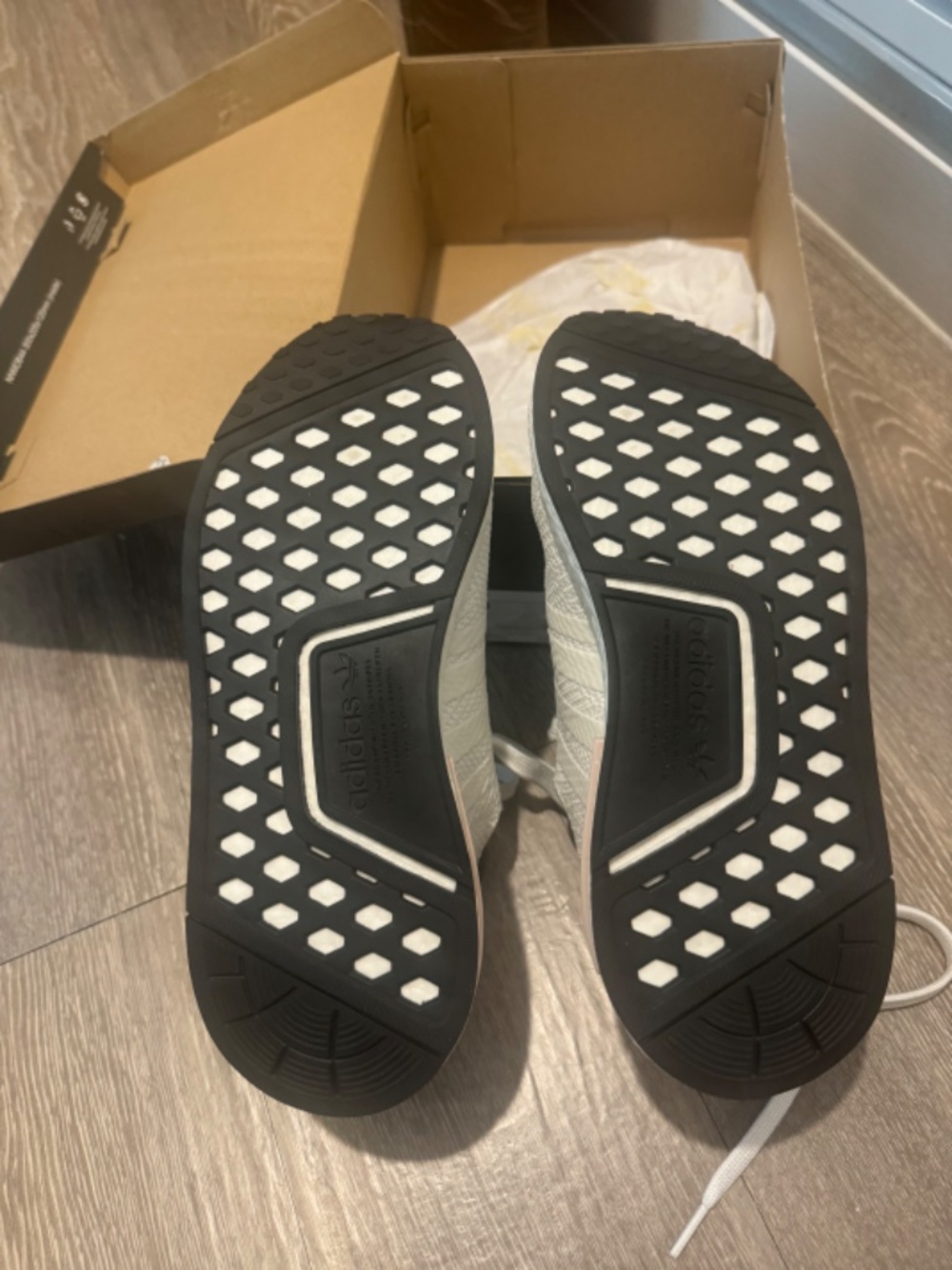Women's adidas NMD white and rose gold - Picture 4 of 4